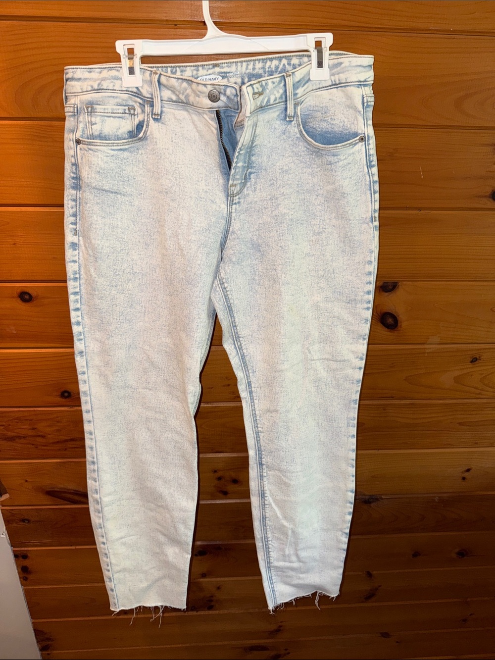 Old Navy Light Blue Skinny Jeans with Raw Hem